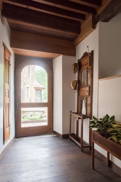 Entrée, Château de Salamon