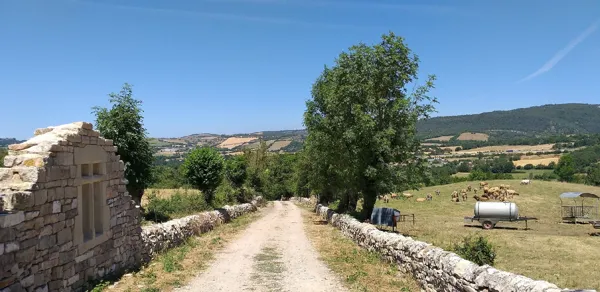 Le Clos des Légendes, Emilie MOREAU