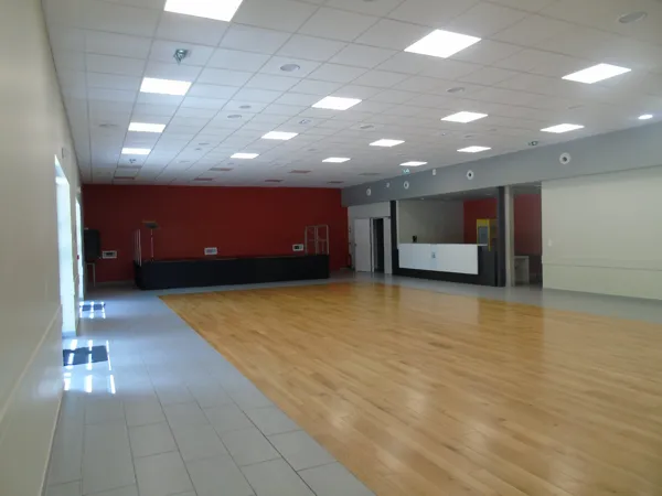 Salle d'animation de Ste Eulalie d'Olt, Office de Tourisme des Causses à l'Aubrac