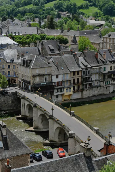Pont vieux Saint Geniez d'Olt