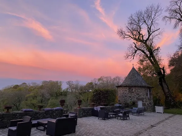 La terrasse, Nadège De LACHOMETTE - CECILLE