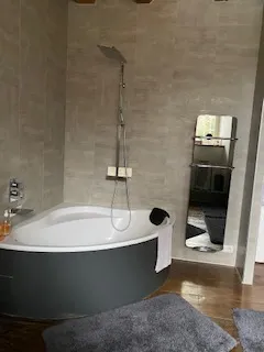 sdb Comte d'Armagnac, Nadège De LACHOMETTE - CECILLE