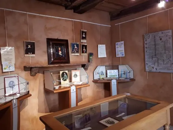 Maison des Consuls (groupe), 