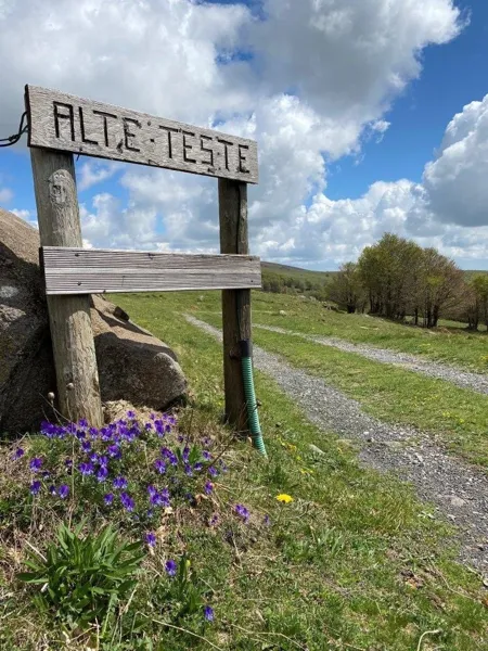 Buron d'Alteteste, Office de Tourisme des Causses à l'Aubrac