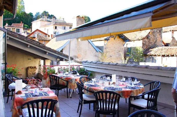 Restaurant La renaissance, OFFICE DE TOURISME REGIONAL DE VILLEFRANCHE DE ROUERGUE