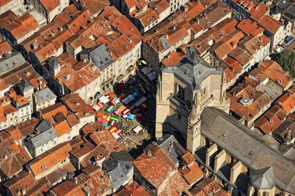 Bastide de Villefranche de Rouergue, Dominique Viet