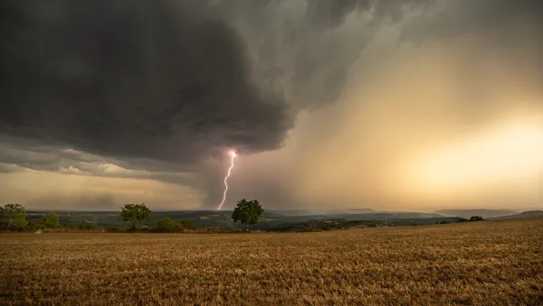 Exposition “Les orages de demain : seront-ils plus fréquents, plus violents ?”