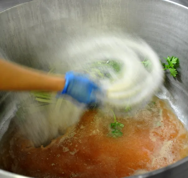 La Naucelloise (groupes), La Naucelloise