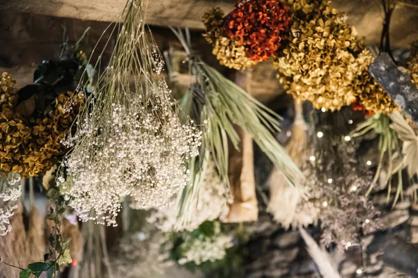 Atelier floral de Laurence Lacombe dans le Jardin de la Nauze