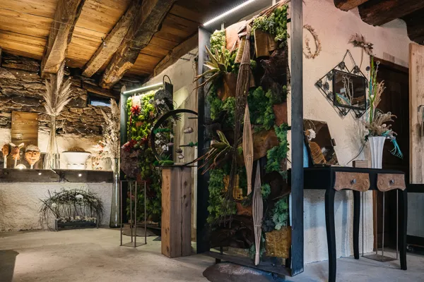 Atelier floral de Laurence Lacombe dans le jardin de la Nauze