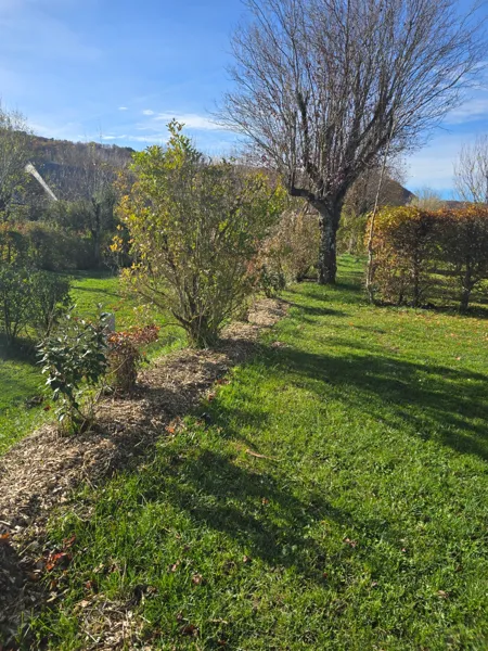 , SARL LES CALQUIERES