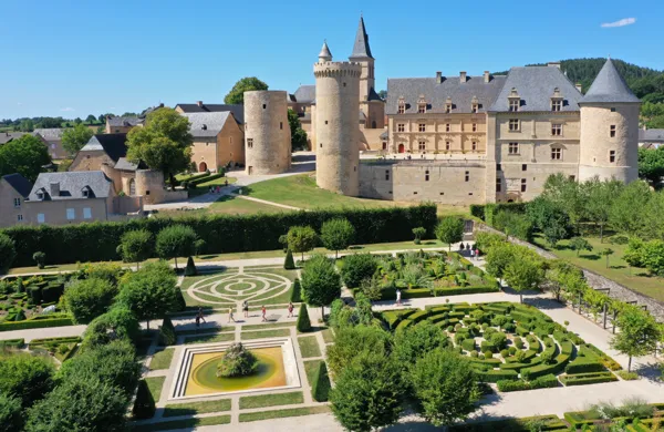 Le cardinal Marty, de l’Aveyron à Notre-Dame de Paris