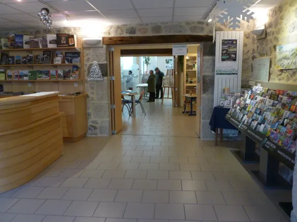 Office de Tourisme Terres d'Aveyron - Bureau d'Information Touristique d'Entraygues, 