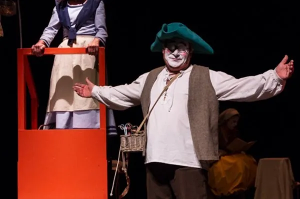 Le Théâtre à Moudre