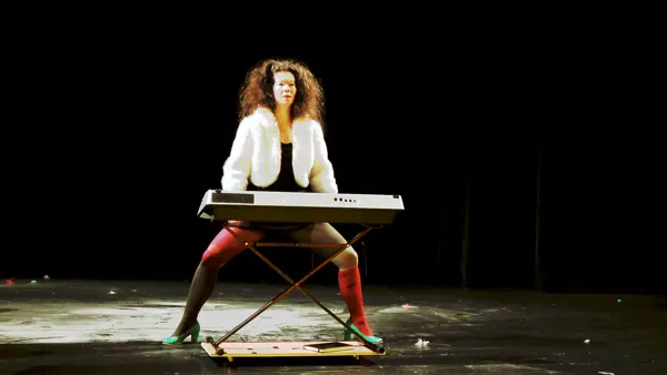 RAYNAUD Adeline alias Victoire - Princesse Querelle