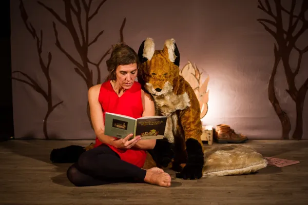 CADOR Laetitia (lectrice)