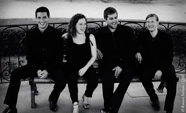 QUATUOR HANCHES HANTÉES