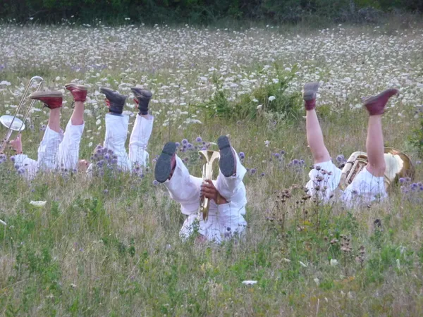 Cie LE PLUS PETIT ESPACE POSSIBLE