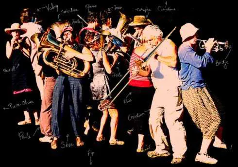 Cie LE PLUS PETIT ESPACE POSSIBLE