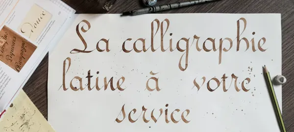 Atelier calligraphie latine