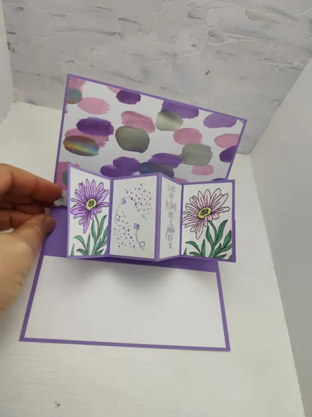 Atelier scrapbooking : réalisez votre carte