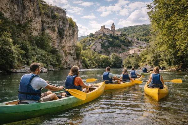 Organisation d’événements privés ou professionnels : anniversaires, séminaires, retraites, réunions familiales ou escapades entre amis, avec une prise en charge sur mesure de la conception à la coordination sur place., Agence des 3 Bastides