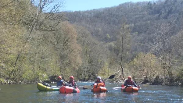 Packrafting avec Espaces Rivières