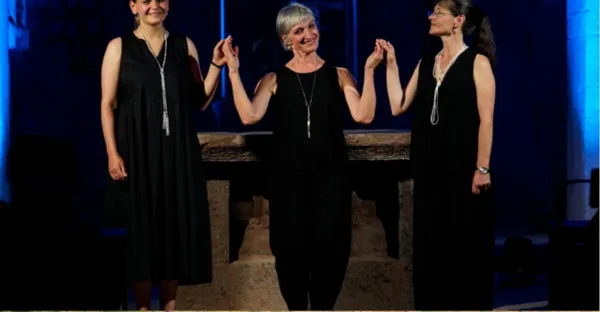 A trè voci, chants traditionnels de la Corse aux Balkans avec Maryana Golovchenko, Tatiana Lina, Nadine Rossello