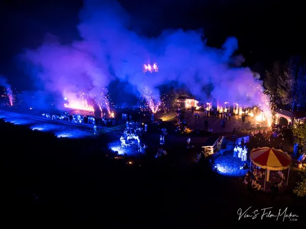 Spectacle son et lumière, Hier Un Village, Hier Un Village