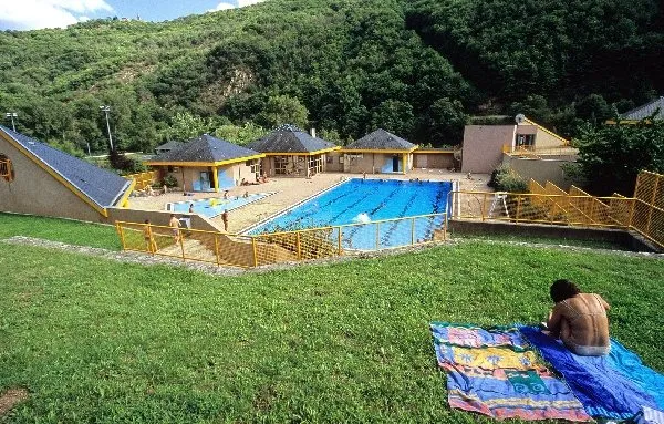 Piscine, Base nautique et de loisirs du Truel