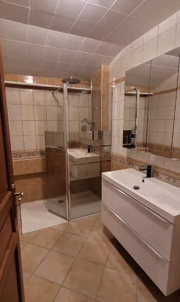 Salle de bain Patrick Morel  (groupes), M et Mme Patrick Morel