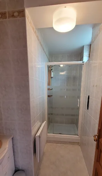 Salle d'eau chambre 3 Patrick Morel  (groupes), M et Mme Patrick Morel