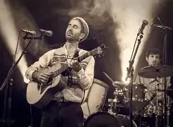 Biblis en folie - concert de Renaud R à la Médiathèque de Rodez