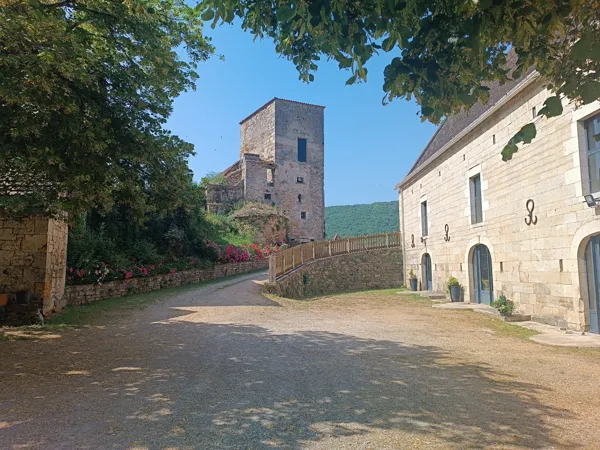 Au cœur du Claux d'Ambeyrac, l'héritage de plus de mille ans d'histoire