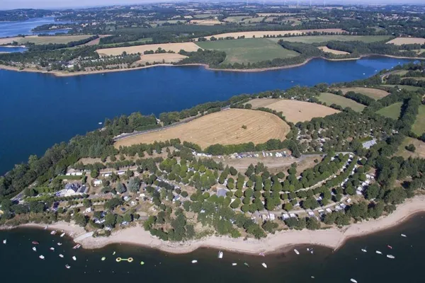 Vue aérienne du lac