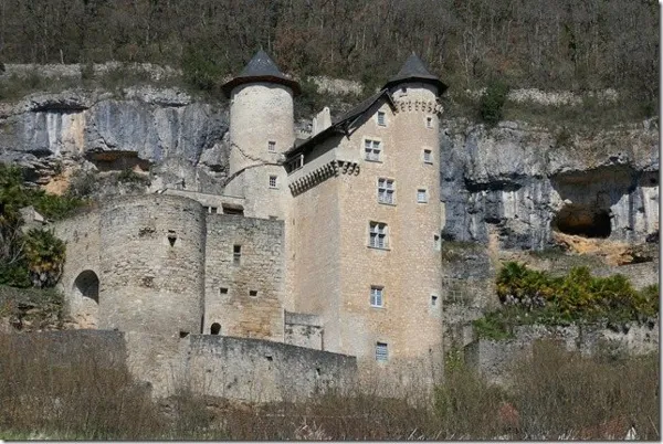 Visite nocturne du Château de Larroque-Toirac