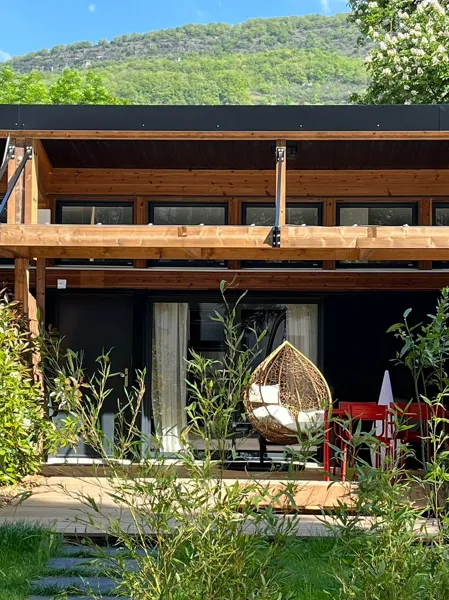 Domaine Le Vaxergues : Gite Ecolodge La Cardabelle avec Spa